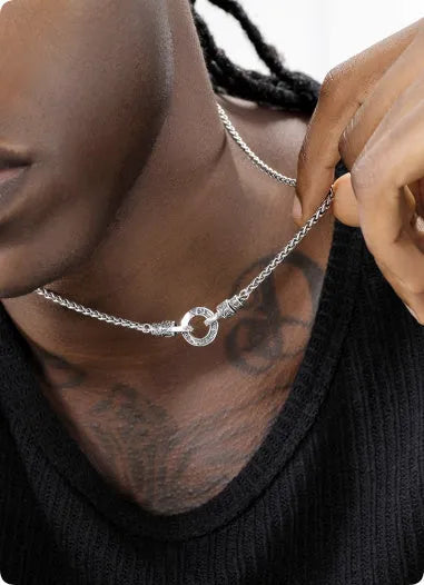 Women's 925 silver clavicle necklace with pendant on display