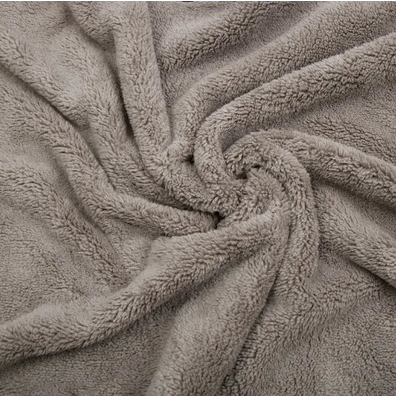 Microfiber car wash towel shown in three size options: 75x35cm, 60x40cm and 100x40cm