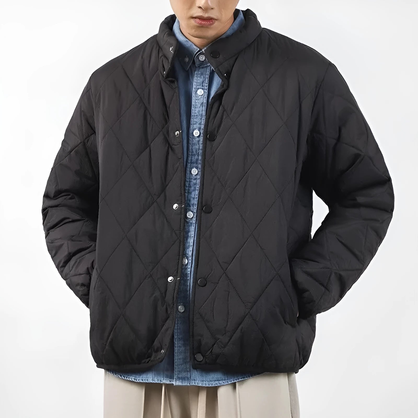 Men's black diamond pattern cotton-padded jacket with elongated length and loose urban style