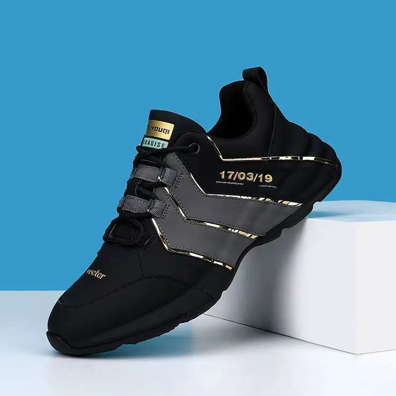 Teenagers casual low-top sneakers with mesh lining and round toe in black and grey colour