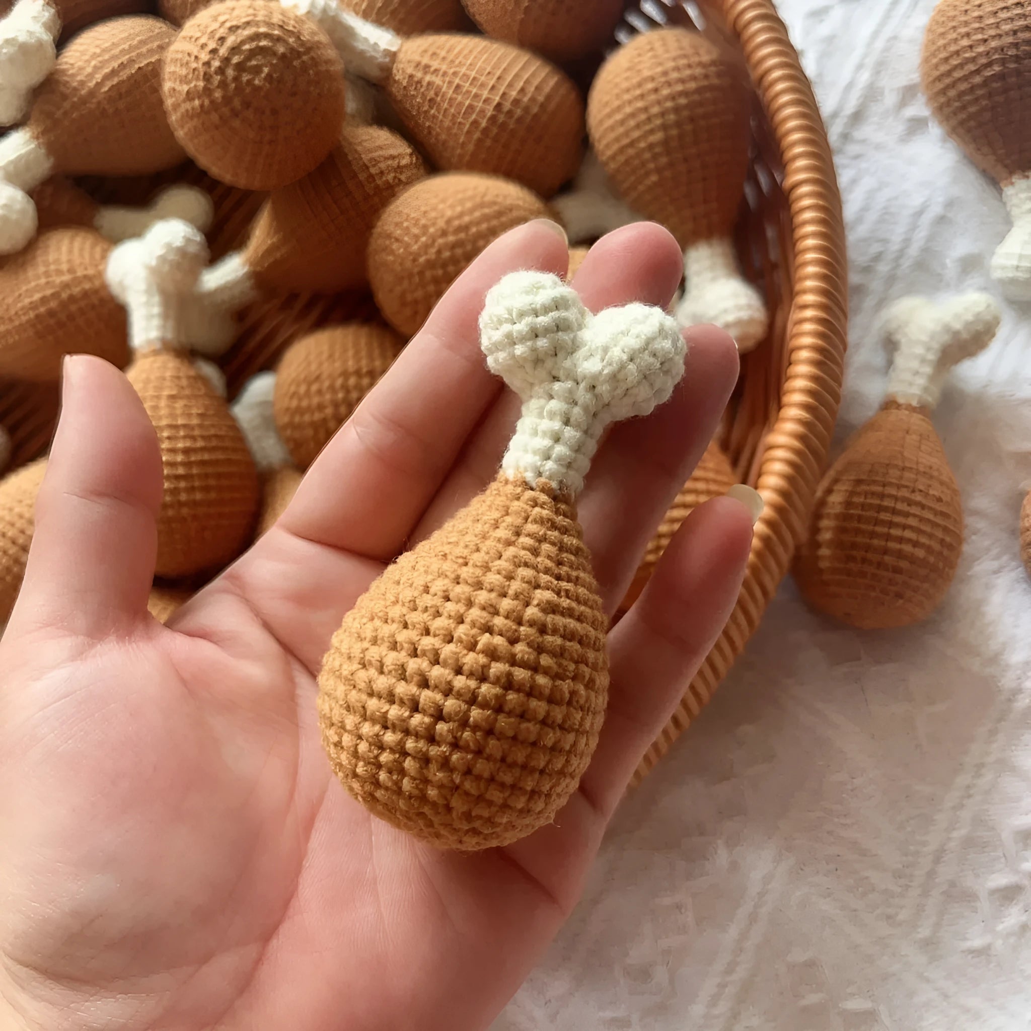 Plush crocheted chicken leg pendant key chain approximately 8 cm soft decoration for bags
