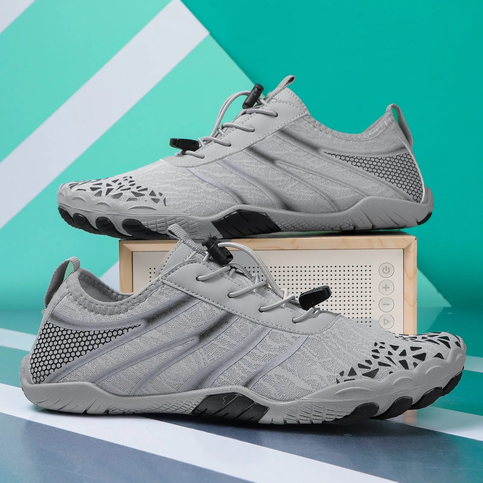 Men's Lycra stretch fabric beach running shoes available in black, dark blue, gray, beige and white pink colours