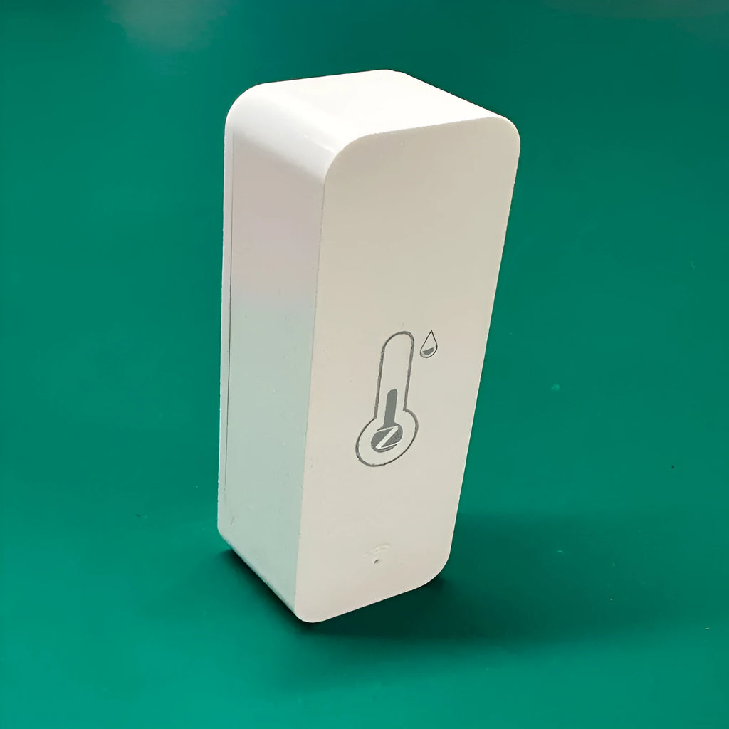 White WiFi Zigbee smart temperature and humidity sensor with Tuya compatibility