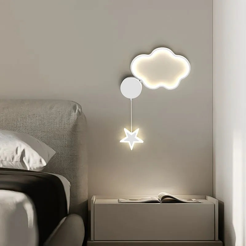 Five-pointed star shaped wall lamp with a cartoon cloud design, available in black or white.
