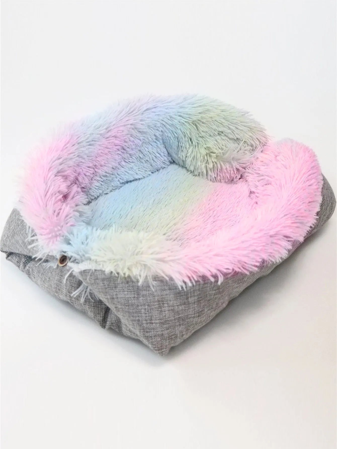Foldable pet bed mat in plush and imitation linen with multiple colour options
