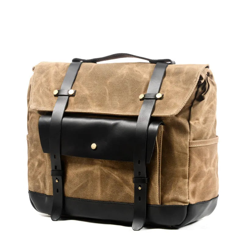 Camel Bag Knight cotton messenger bag in retro style with internal pockets for motorcycle helmets and daily essentials