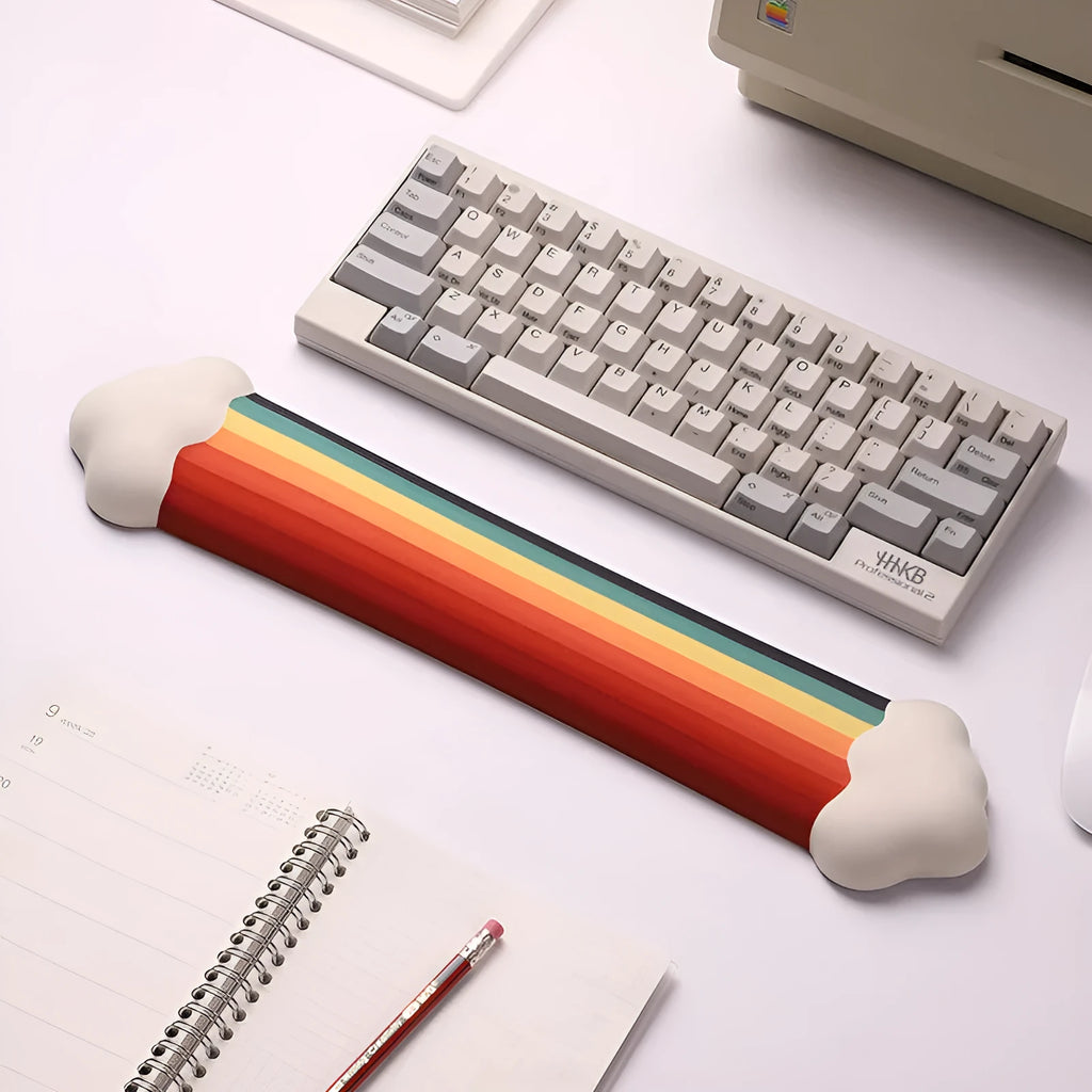 Silica gel wrister mouse pad with matching keyboard support featuring cloud pattern designs