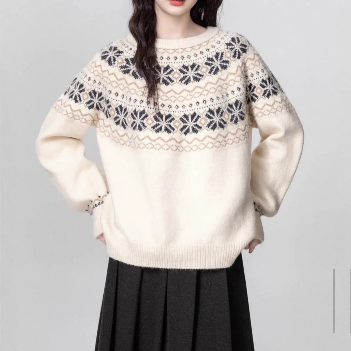 Women's milky white fair isle patterned pullover sweater with geometric design and regular sleeves