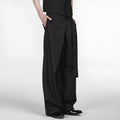 Black straight-leg trousers with adjustable waist and single pleated cut in Tencel cotton fabric