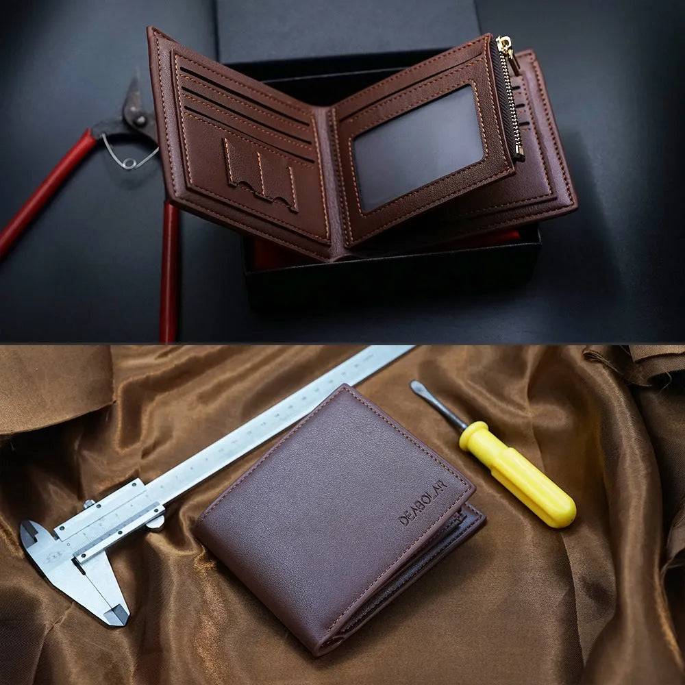 Men's leather wallet with zipper closure in classic colour, individually packaged for gifting
