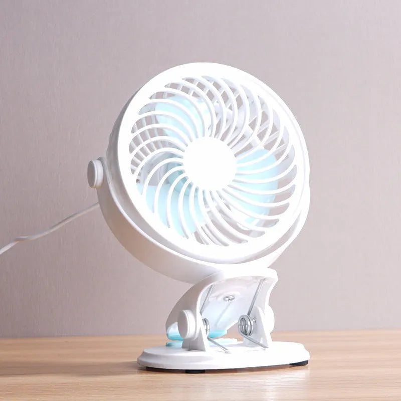 USB clip fan with compact 19cm design for quiet desktop cooling