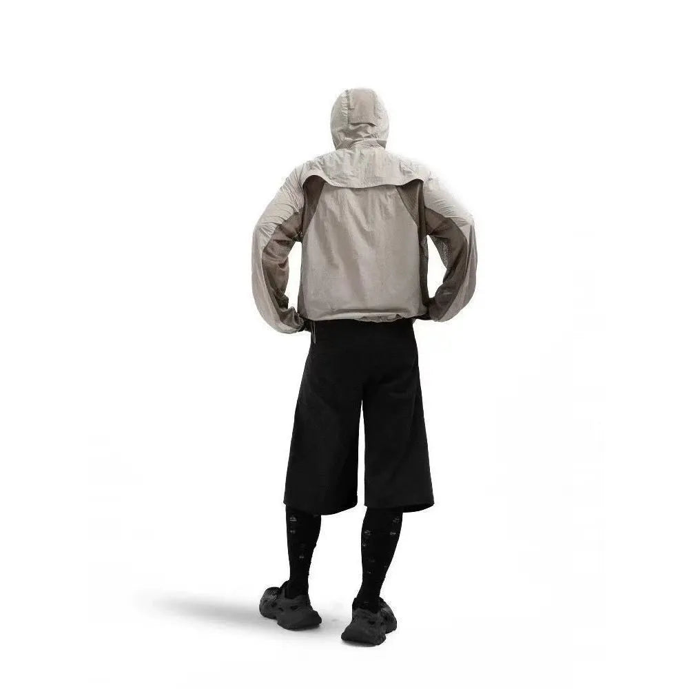 Mesh stitching UV protective nylon clothes in desert brown, light grey, red and blue colours