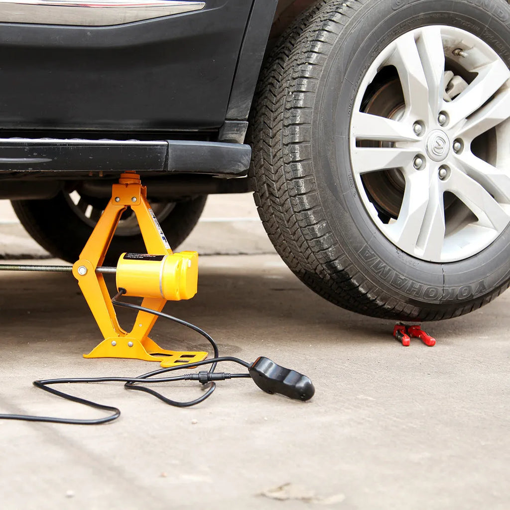 Vehicle-mounted electric hydraulic car jack with 2-tonne capacity and adjustable height
