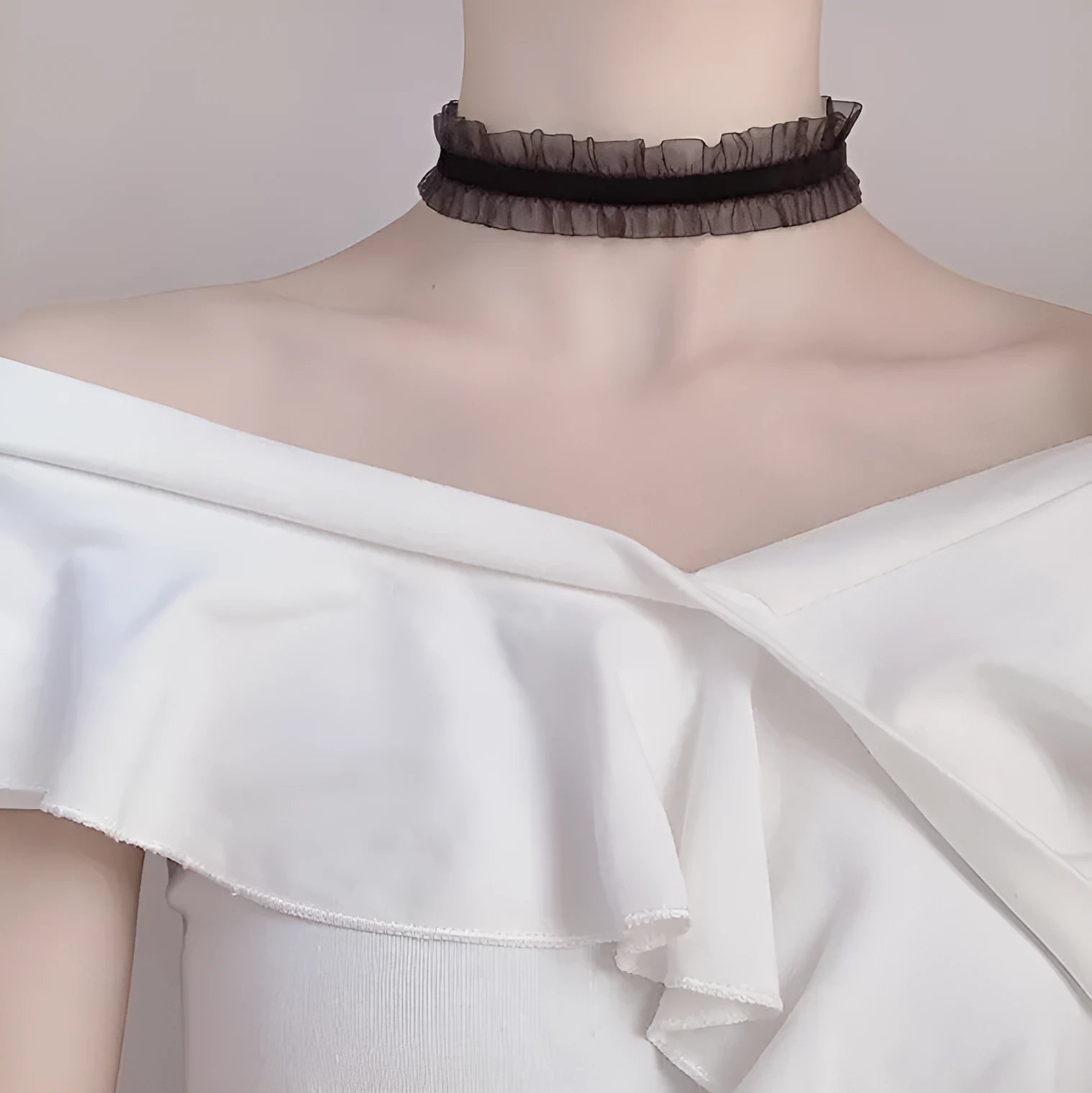Alloy velvet ruffled necklace with flower pendant on a snake bones chain in black, light coffee, or white.
