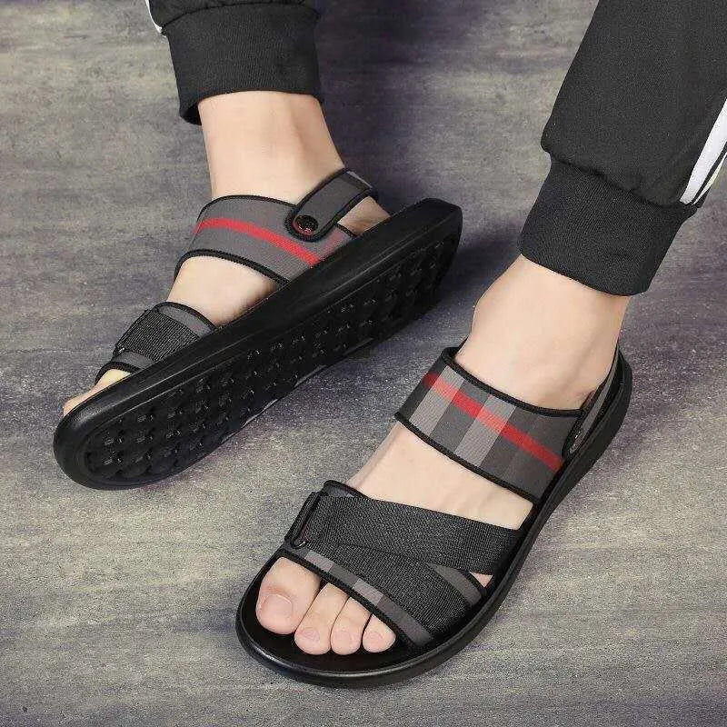 Youth sports leisure sandals with Lycra fabric upper and polyurethane sole