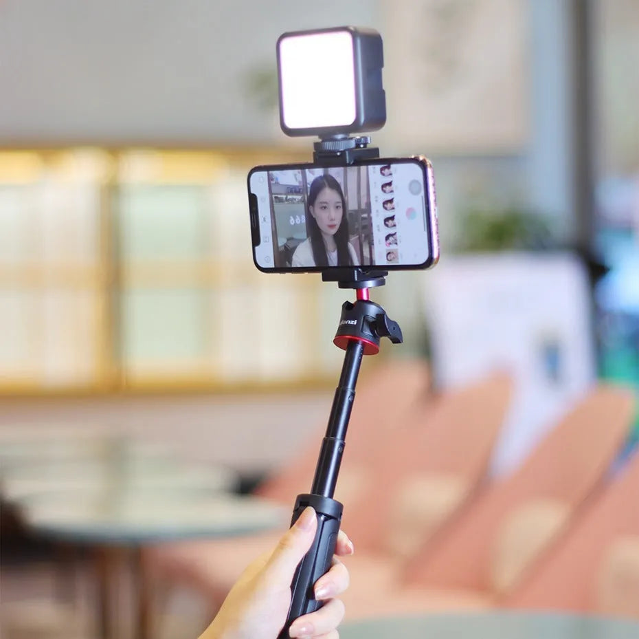 Combo 8 mobile phone vlog bracket set with selfie stick, fill light, and phone stand