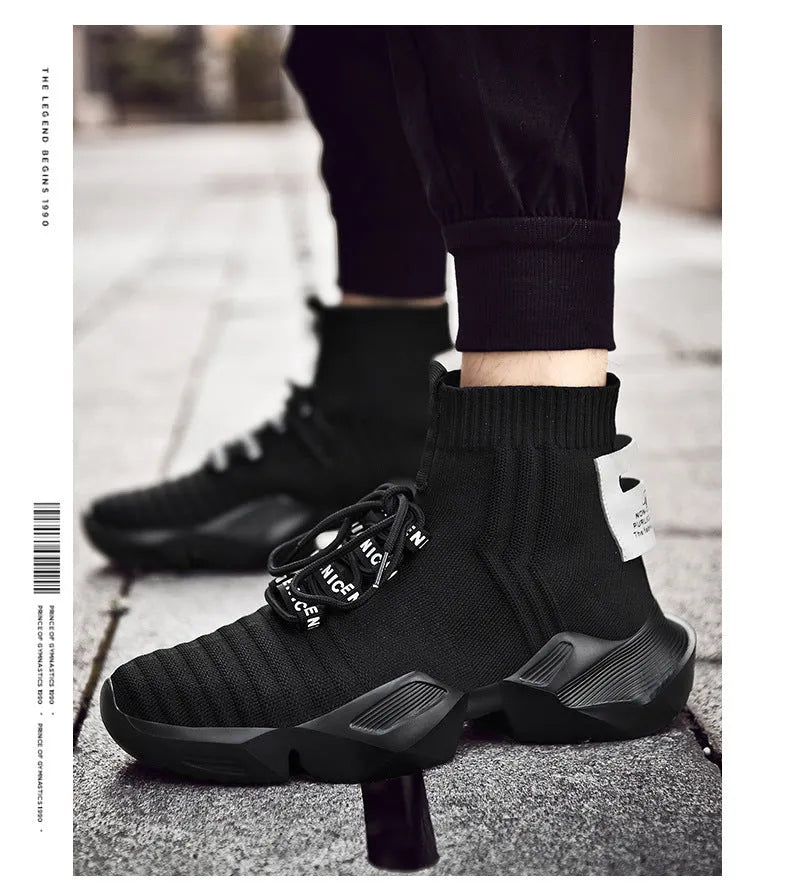 Men's black and white sports casual shoes with mesh lining available in sizes 39-47