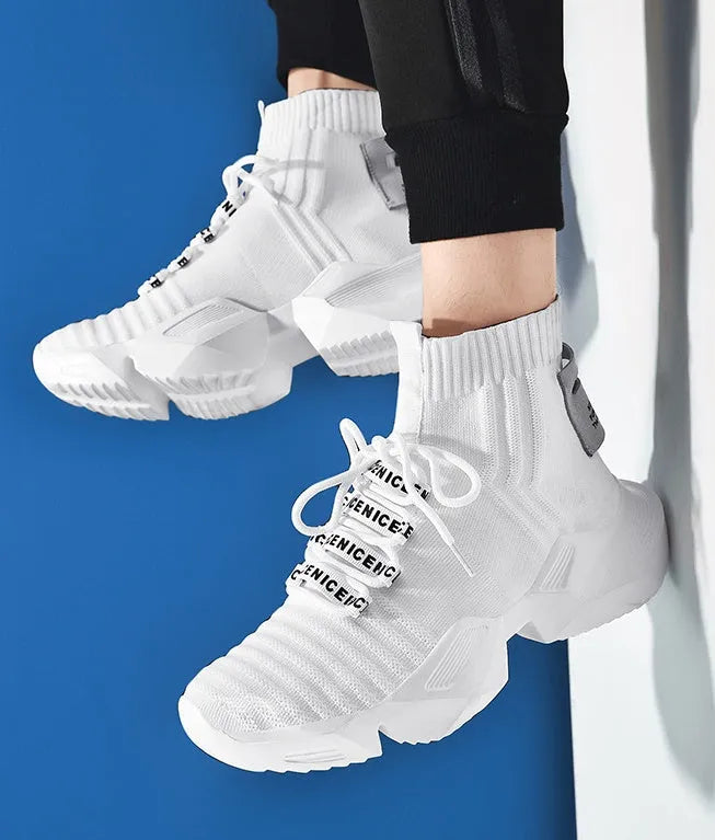 Men's black and white sports casual shoes with mesh lining available in sizes 39-47