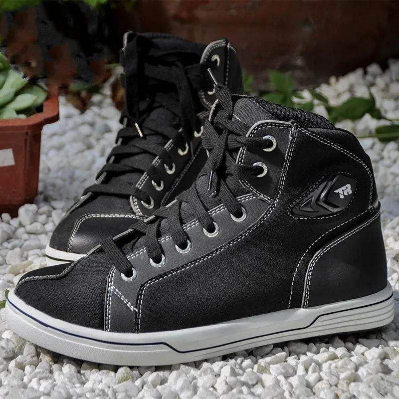 Men's black and grey casual short boots for motorcycle riding with breathable and non-slip features.
