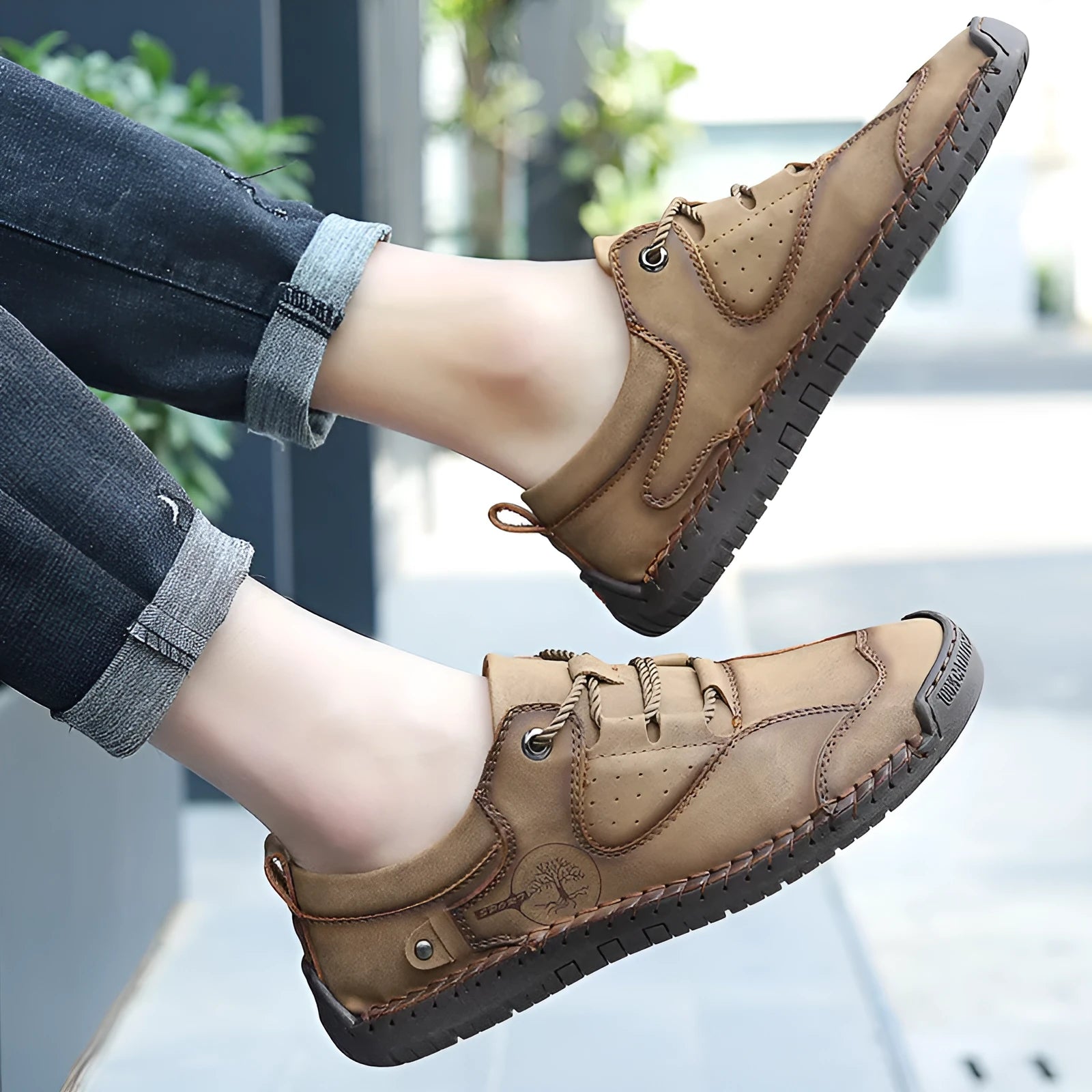 Men's plain pattern microfiber casual leather shoes with round toe in black, gold and khaki colour options