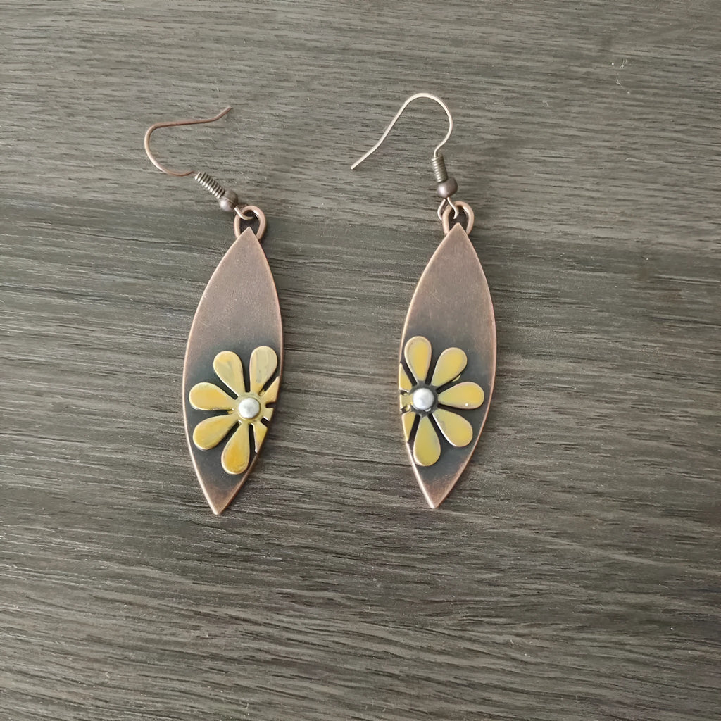 Handmade wooden water drop earrings with carved vintage wood and alloy flower detail