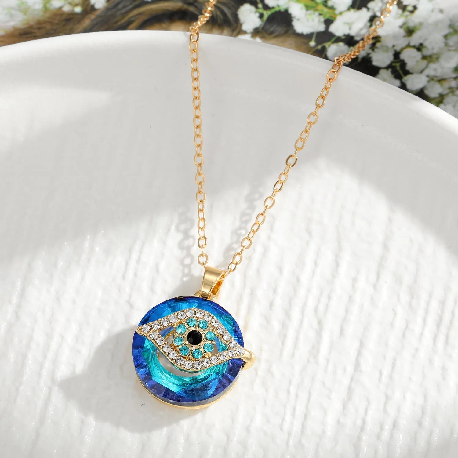 Devil's eye coloured glaze collarbone chain geometric pendant gold eyes adjustable 51-60cm necklace