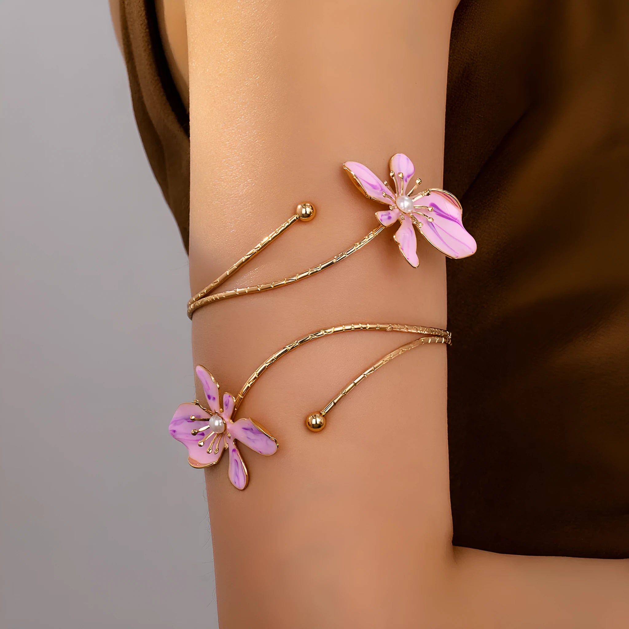 Personalised hollow alloy armband with lines pattern in pink or purple cuff bracelet style