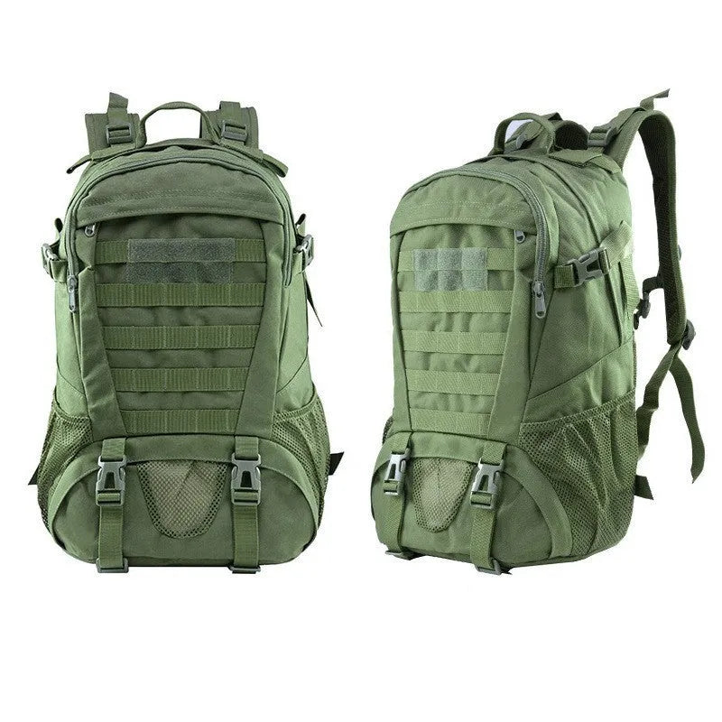 Oxford cloth mountaineering backpack in camouflage pattern with air pillow belt system for outdoor sports