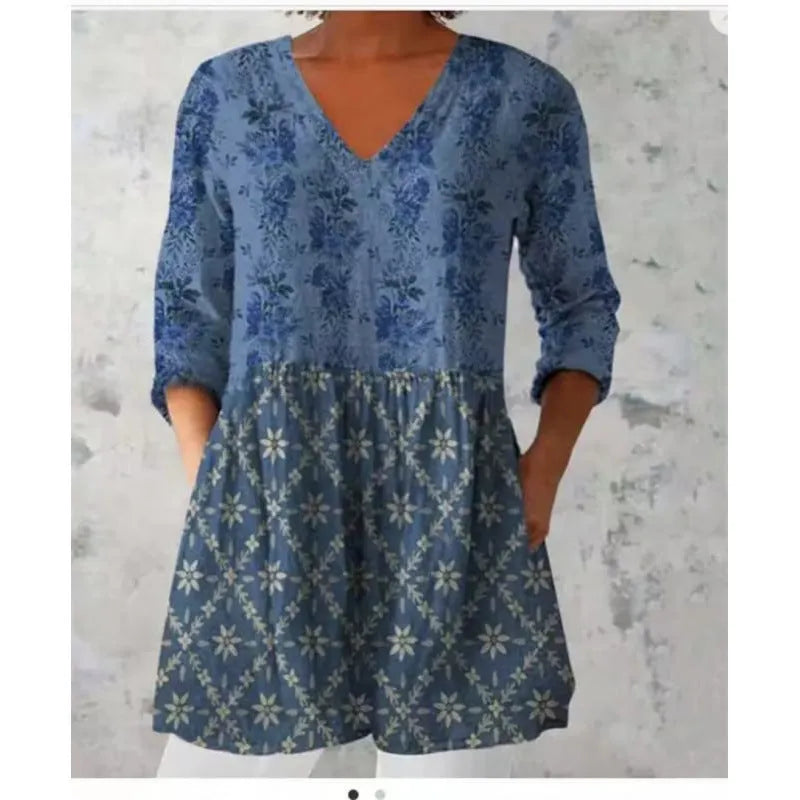 Women's printed wave pattern loose dress with 3/4 sleeves and wide waist design in polyester fabric