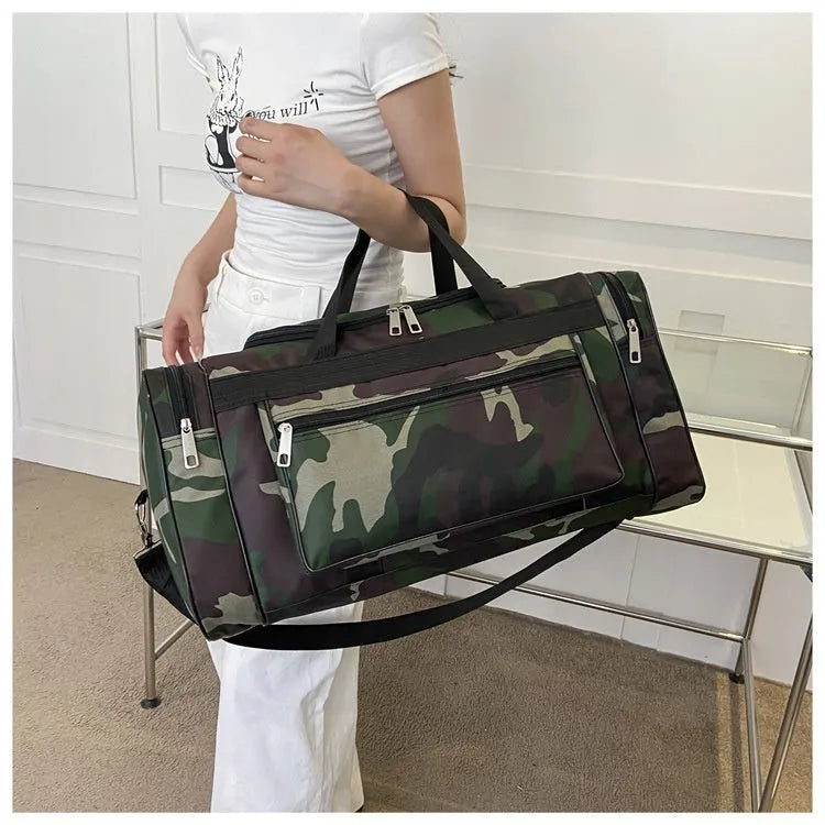 Camouflage waterproof luggage bag with below 20L capacity and stripes pattern