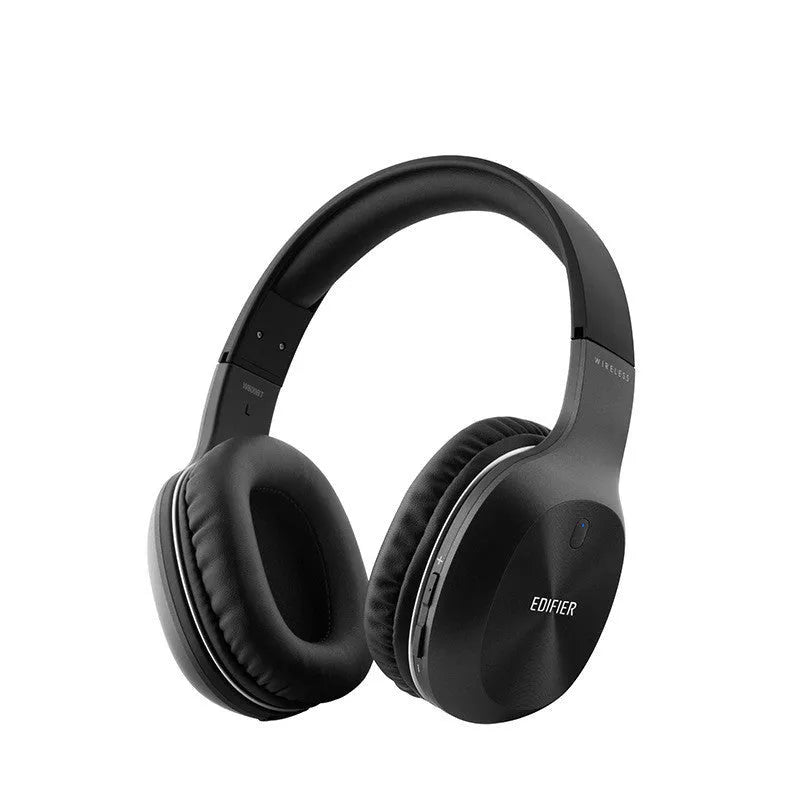 Over-ear sports headphones in black colour with Bluetooth V5.0 wireless connectivity