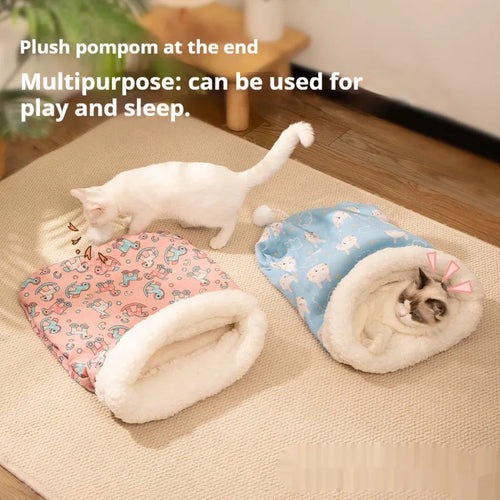 Flannel cat sleeping bag nest measuring 50 by 40 cm in blue rabbit, pink Trojan, or striped patterns