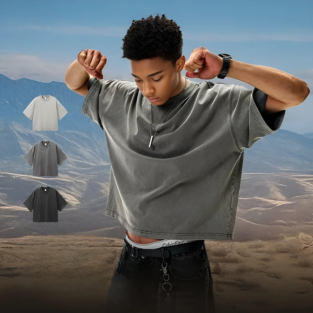 Men's washed-out vintage cotton T-shirt in loose fit with drop-shoulder sleeves