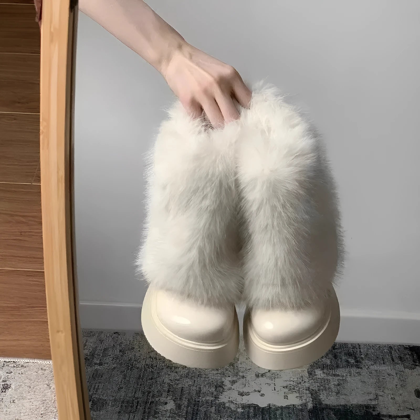 Women's black fleece-lined snow boots with waterproof platform and 3-5cm heel