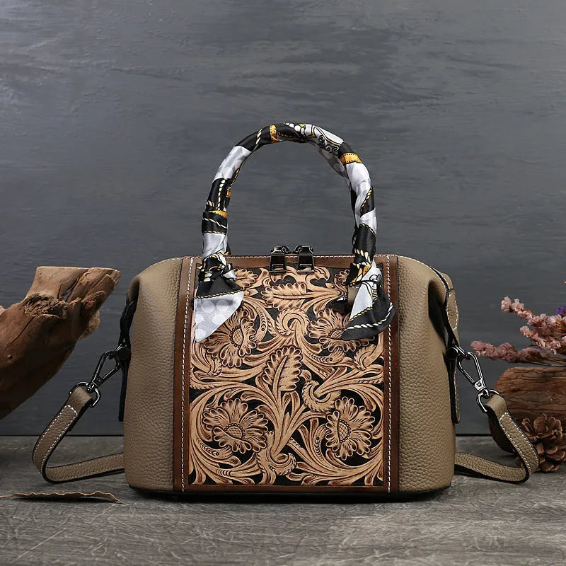 Genuine leather vintage messenger bag in horizontal square shape with internal compartments