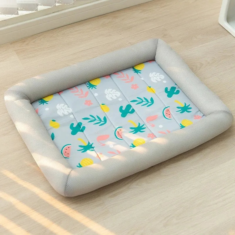 Pet dog cooler sandwich enclosure mat in Grey Pineapple colour on floor