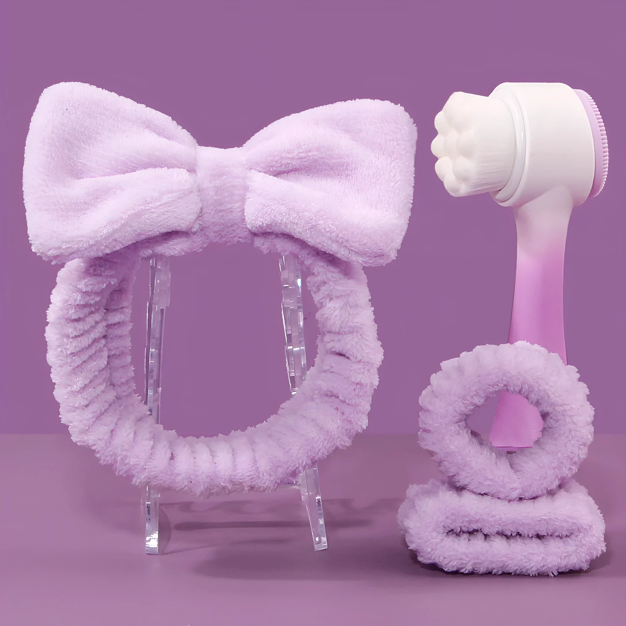 Facial brush three-piece set with coral fleece hair band in purple, gray, white or pink colours