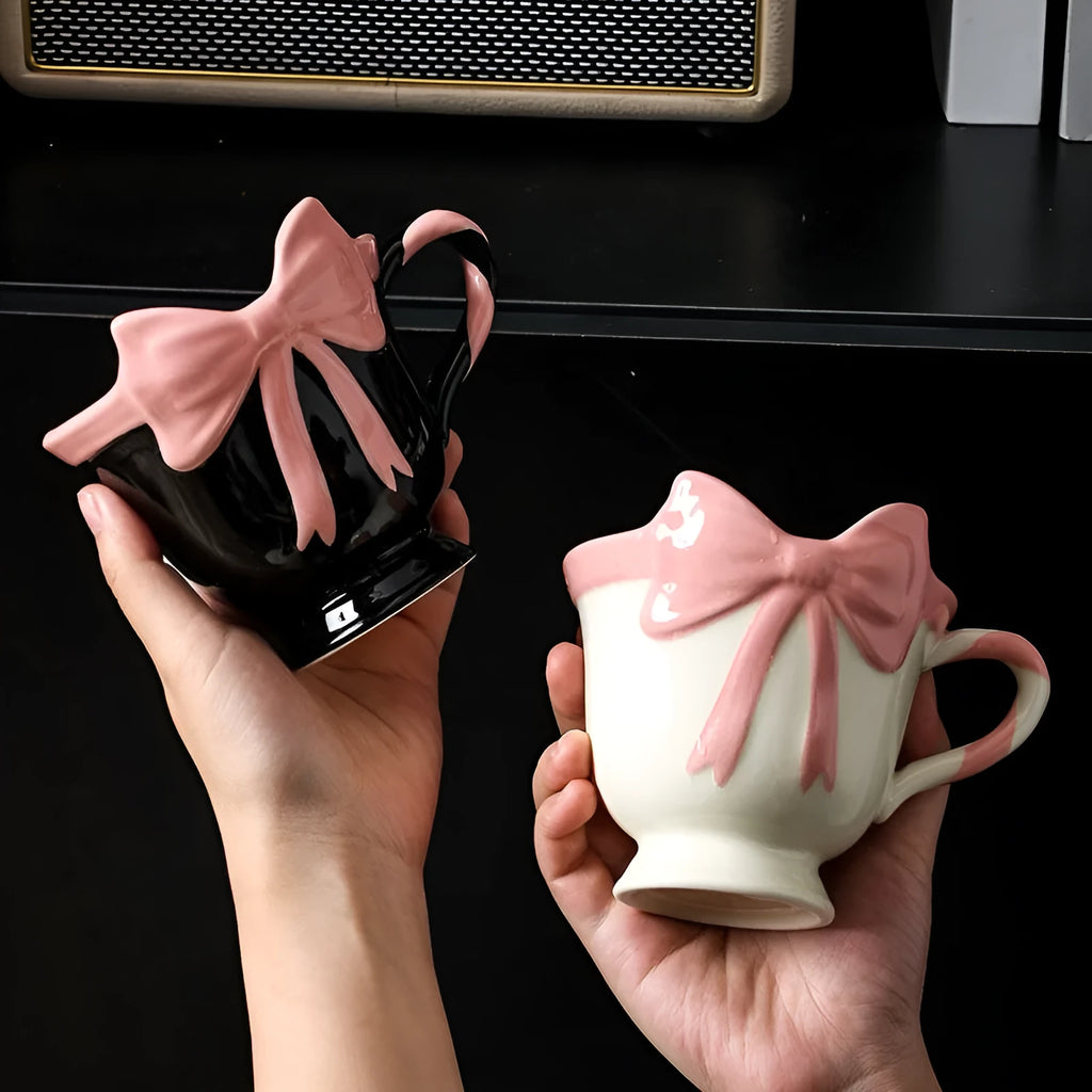 Ceramic heart bow mug in white or black pink with 400ml capacity