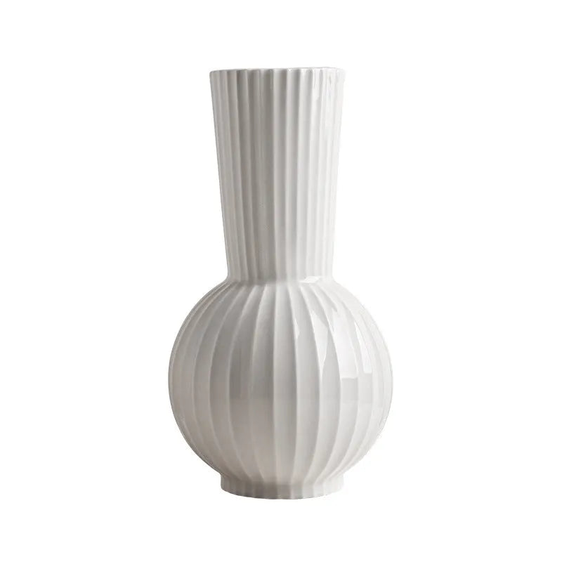 Striped ceramic ball vase in American country style for table decoration