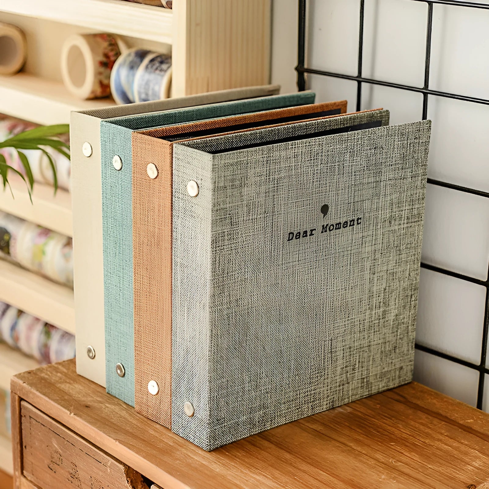 Cotton linen loose-leaf pocket photo album in beige, 14.5x15x3 cm, with 3-inch and 5-inch pocket pages