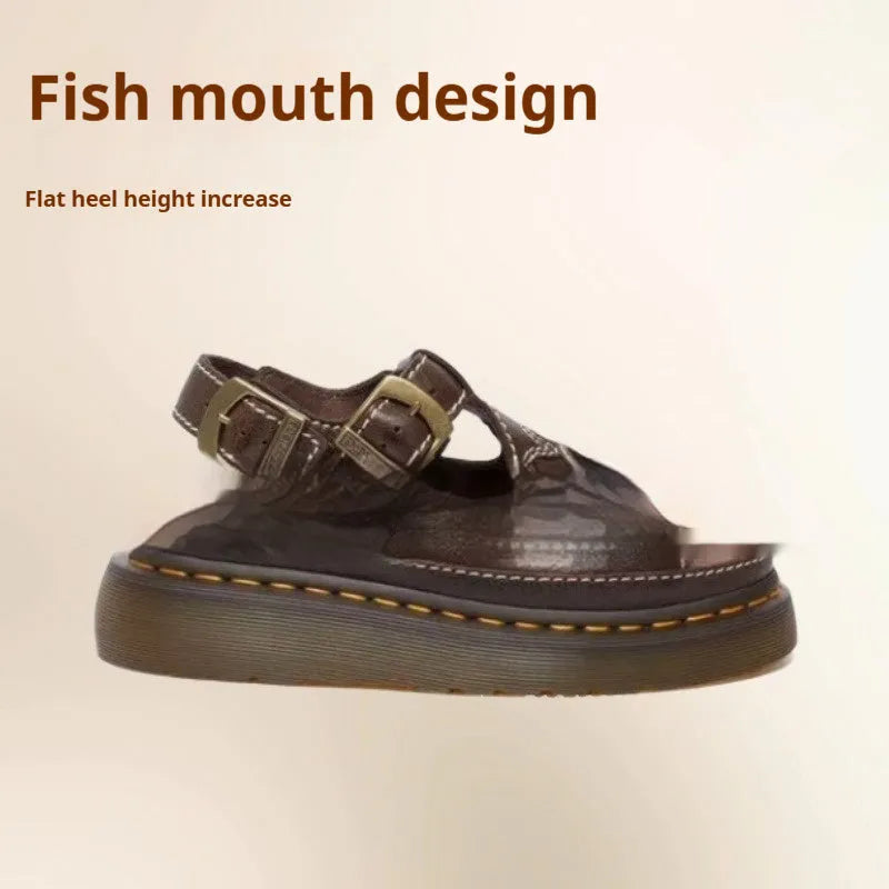 Men's black embroidered floral pattern beach sandals with flat heel on PU upper