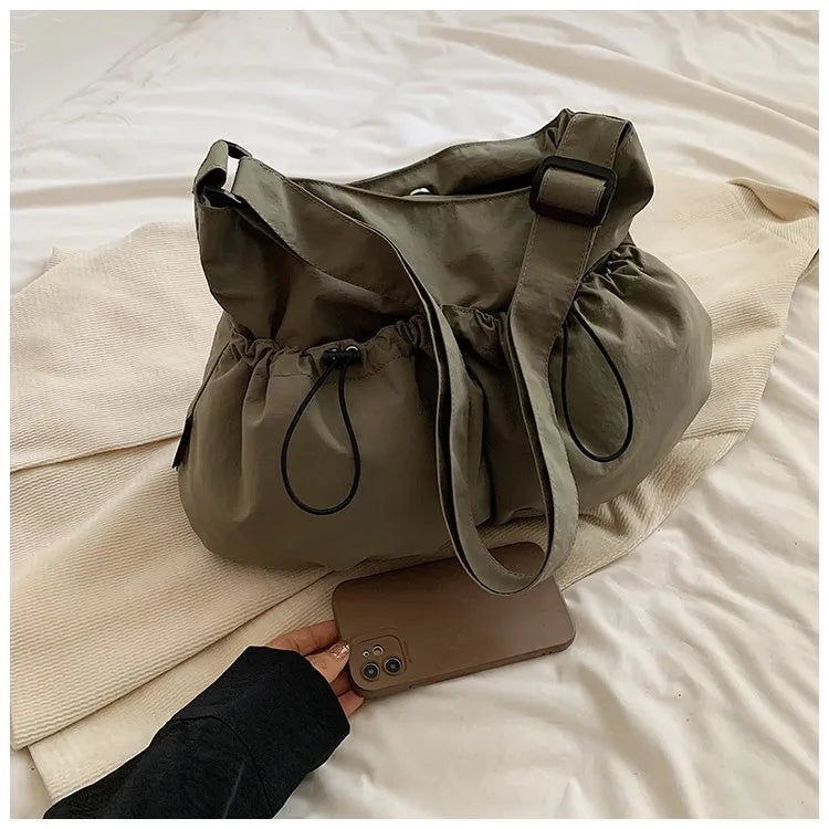 Ultra-light pleated crossbody student cloth bag in polyester with split pocket design