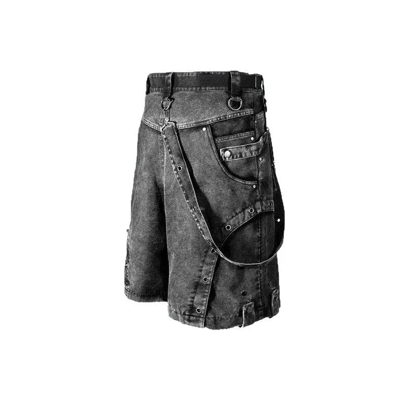 Women's high waist loose fit retro denim shorts in a washed picture colour for summer.