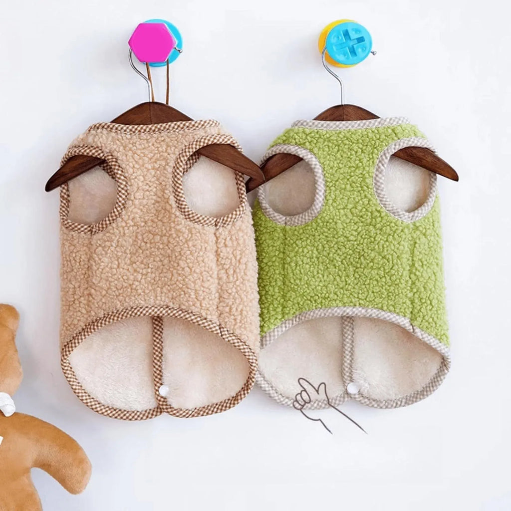Green thickened coral fleece dog sweatshirt vest with a metal leash ring on the back