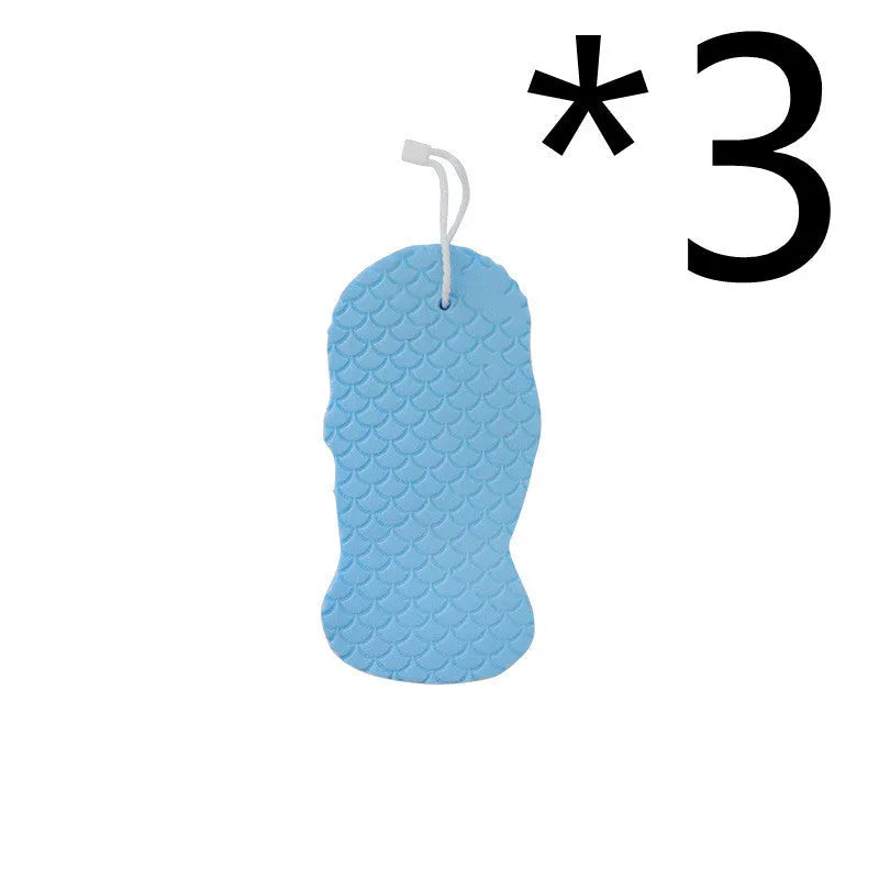 White 3D bath ball with fish scale pattern for body exfoliation