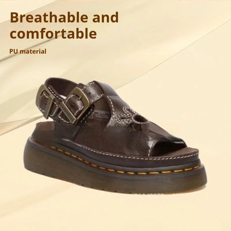 Men's black embroidered floral pattern beach sandals with flat heel on PU upper