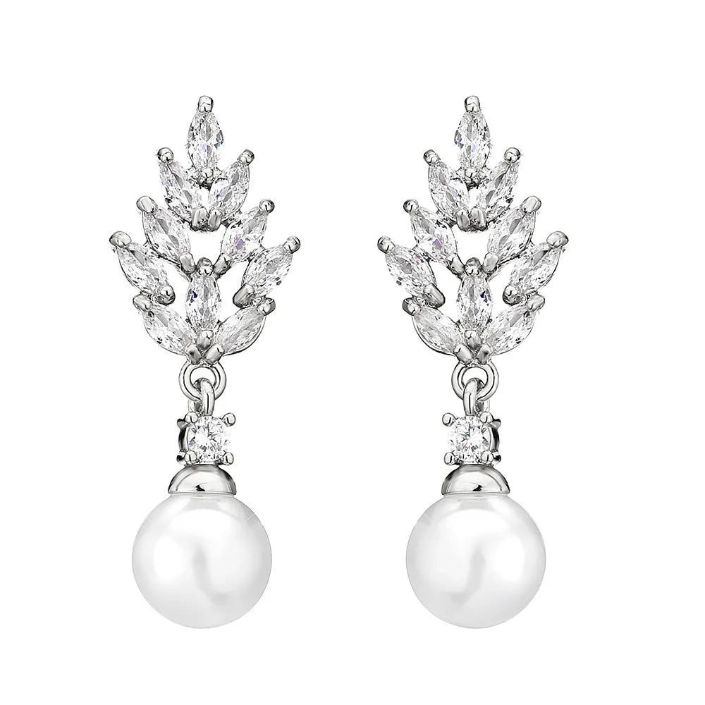 Geometric flower design women's earrings with pearl and micro-inlaid zircon stones in gold plating
