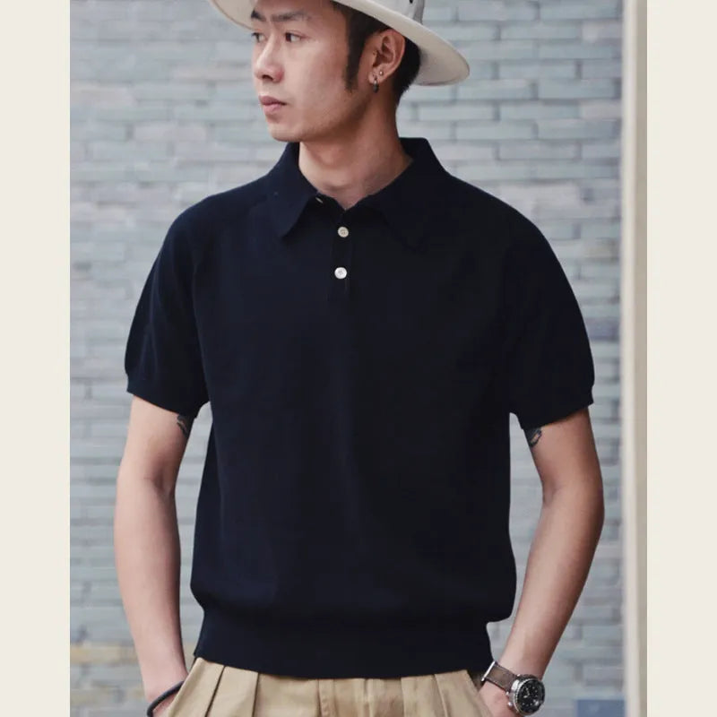 Retro slim fit cotton short-sleeved T-shirt in dark brown colour for summer leisure wear