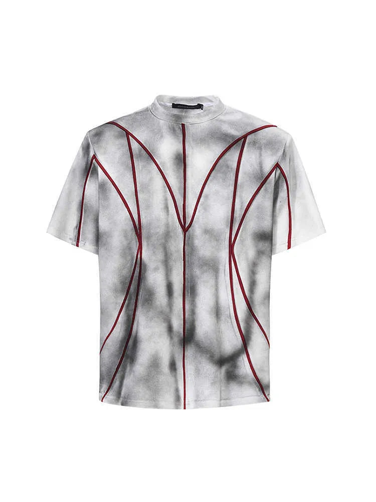 Short sleeve t-shirt with padded shoulders and three-dimensional line patchwork design on a round neck.