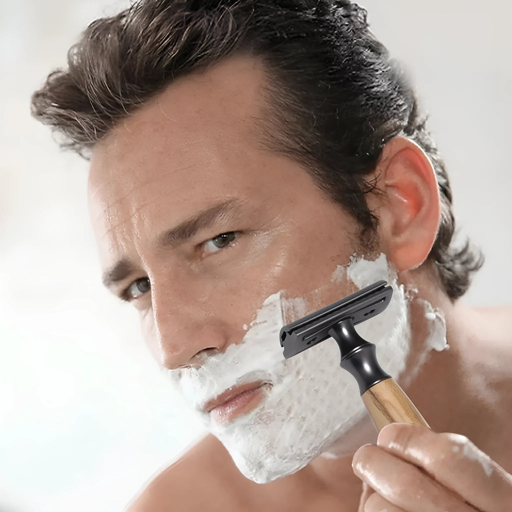 Men's copper manual safety razor with olive wood handle and aluminium alloy holder